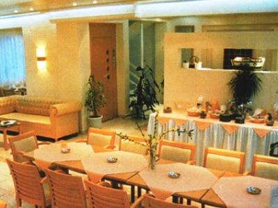 Iris Hotel Nea Kallikrateia Bagian luar foto
